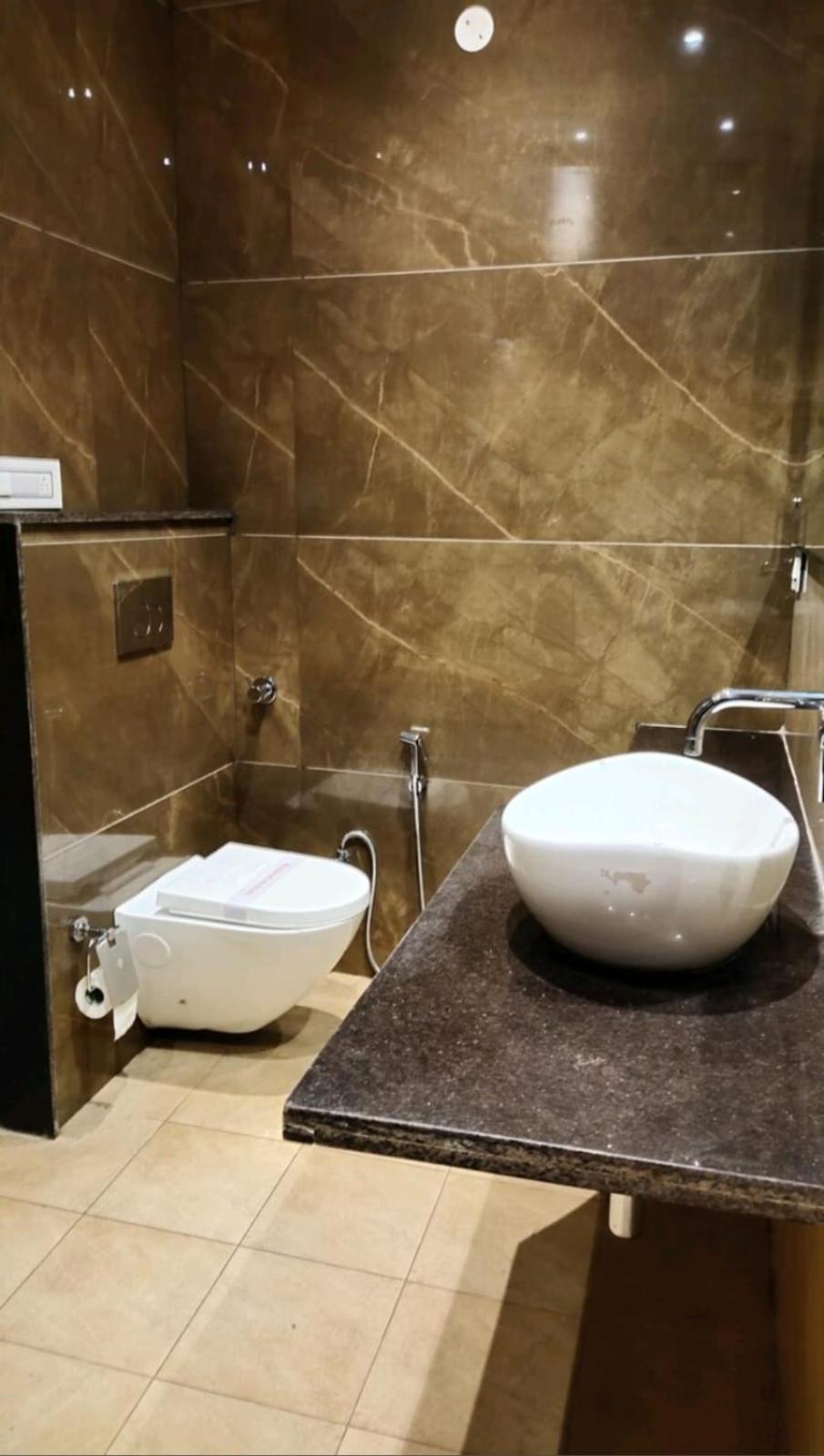 Hotel Pearl Wood Zirakpur Esterno foto